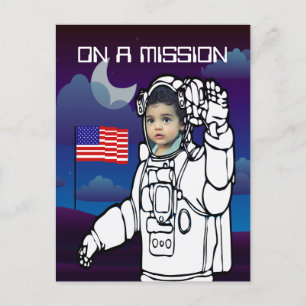 Cartão Postal Astronauta no Menino do Espaço Exterior do Anivers