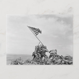 Cartão Postal Aumentar a bandeira em Iwo Jima - Postca de Histór