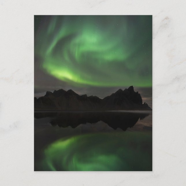 Cartão Postal Aurora Boreal | Praia Vestrahorn Hofn, Islândia (Frente)