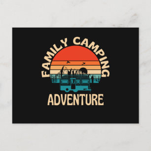 Cartão Postal Aventura de Acampamento Familiar Caravana