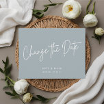Cartão Postal Azul Mínimo Moderno - Alterar o Anúncio de Data<br><div class="desc">Adiamento de casamento personalizado/alteração do cartão postal com design de inscrição manual branca moderna sobre fundo azul empoeirado.</div>