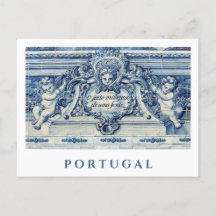 Azulejos de paredes brancas e azuis portuguesas co