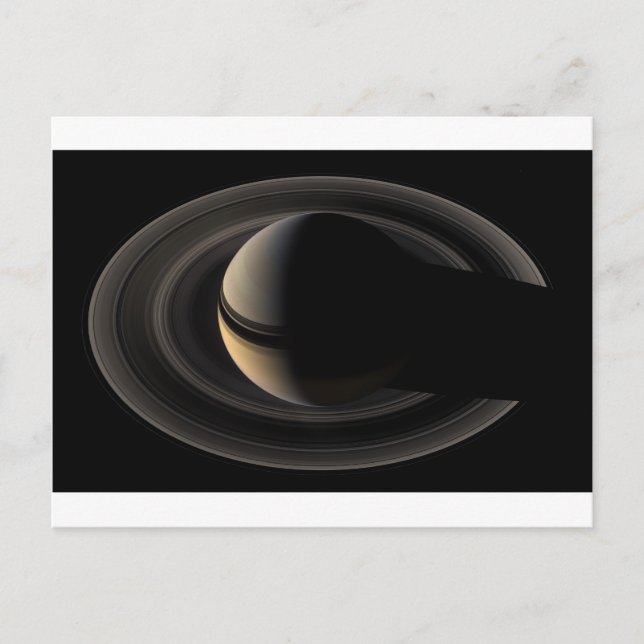 Cartão Postal Backlit Saturn from Cassini Orbiter (Frente)