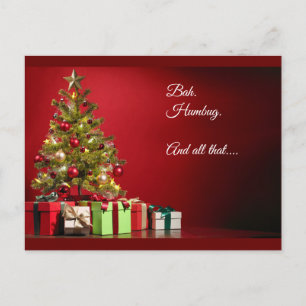 Cartão Postal "Bah. Humbug. E tudo isso..." árvore com presente