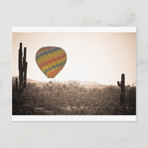 Cartão Postal Balão De Ar Quente No Deserto De Sonoran Arizona