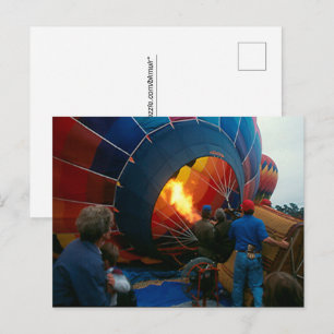 Cartão postal - Balão de Ar Quente sendo Inflado