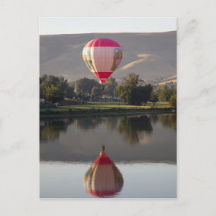 Cartão Postal Balão de ar quente sobre o rio Yakima