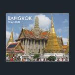 Cartão Postal Bangkok Tailândia Que Phra Kaew Emerald Buddha<br><div class="desc">Ouro Chedis e Wat Phra Kaew,  lar do Buda Esmeralda no centro de Bangkok,  Tailândia no exótico sudeste asiático.</div>
