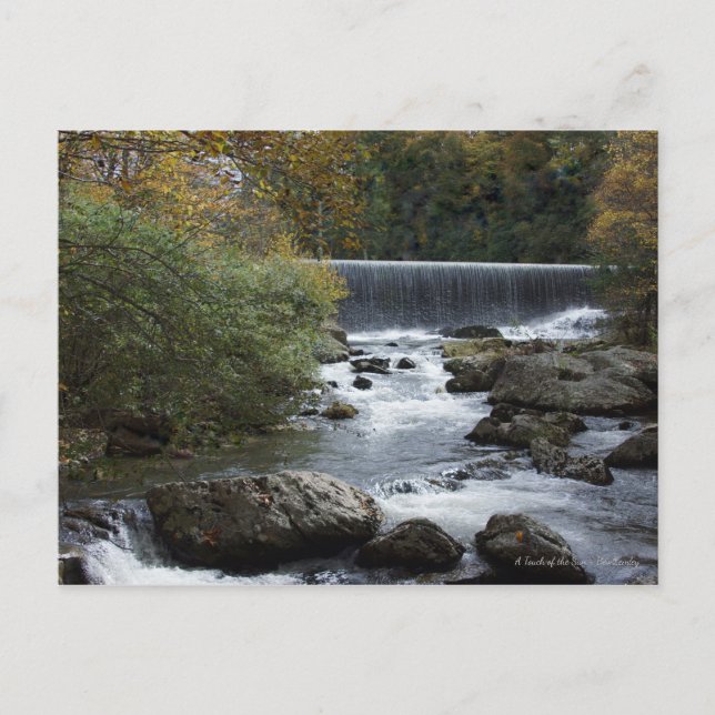 Cartão Postal Banner Elk, NC Waterfall (Frente)