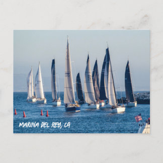 Cartão Postal Barcos à vela entram no canal principal - Marina D