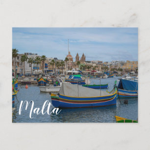 Cartão Postal Barcos de pesca tradicionais coloridos em Malta