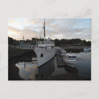 Cartão Postal Barcos em Dock