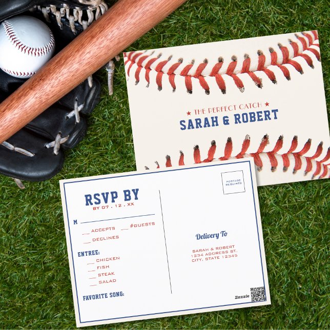 Cartão Postal Baseball Softball O Casamento de Captura Perfeito  (Baseball Softball The Perfect Catch Wedding RSVP Postcard)