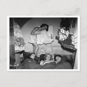 Cartão Postal Batalha da Grã-Bretanha e da Blitz: 27 Meninas de 