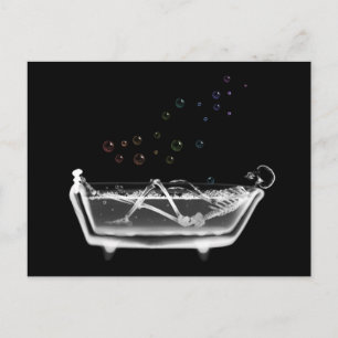 Cartão Postal Bath Tub X-Ray Skeleton - Bolhas Arco-Íris