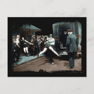 Cartão Postal Bathing Suit prende EUA