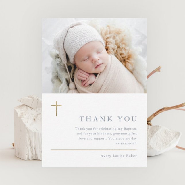 Cartão Postal Batismo de Foto Mínimo Dourado Moderno Obrigado (Elegant gold cross baby photo baptism thank you postcard.)