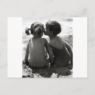 Cartão Postal Beach Kiss