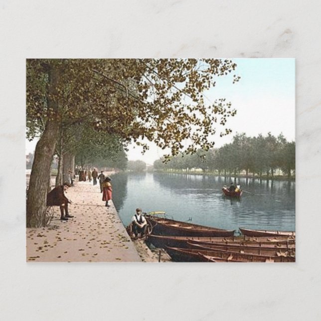 Cartão Postal Bedford, perto do rio (Frente)