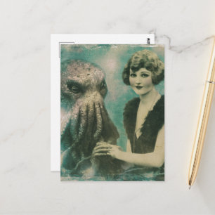 Cartão Postal Bela Dama Vintage e um Monstro Marinho