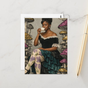 Cartão Postal Bela Senhora Bebe Chá Cogumelos Roxos