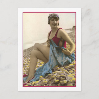 Cartão Postal Beleza balnear em maiô de framboesa