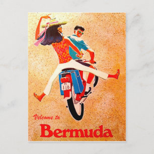 Cartão Postal Bermuda, casal feliz em passeio de moto