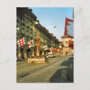 Cartão Postal Berne, rua principal e torre de relógio,