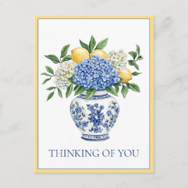 Cartão Postal Blue and White Chinoiserie Vase With Hydrangeas