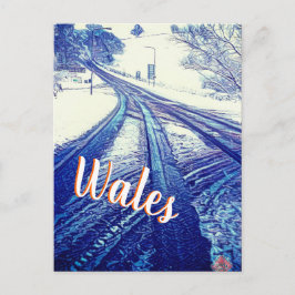 Cartão Postal Blue Snowy Winter road no País de Gales