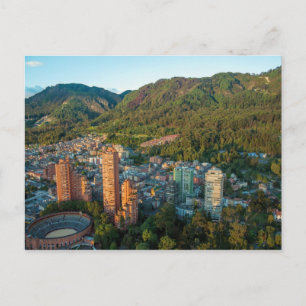 Cartão Postal Bogotá y las montañas de los Andes