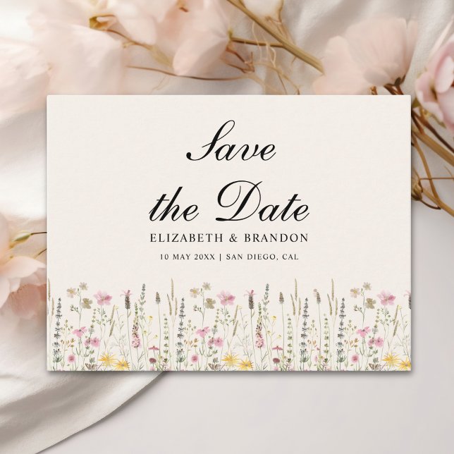 Cartão Postal Boho Chic Wedding with Beige Flowers (Criador carregado)