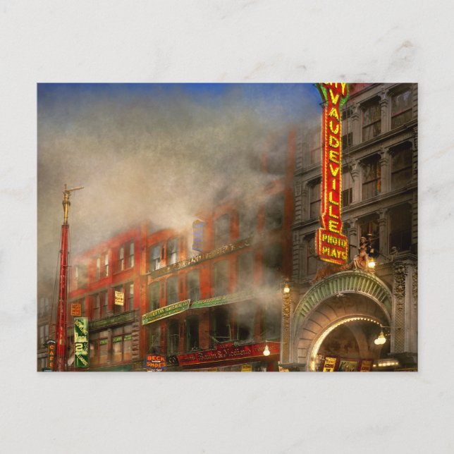 Cartão Postal Bombeiro - Atualmente, apenas 1916 (Frente)