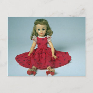 Cartão Postal Boneca de menina vestida de vermelho