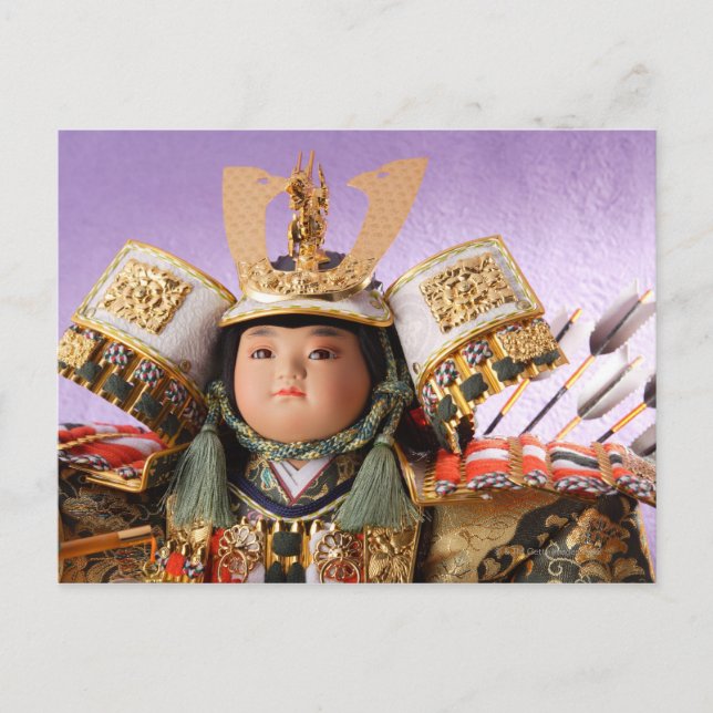 Cartão Postal Boneca japonesa com o traje de Armor (Frente)
