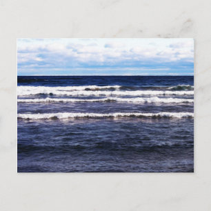 Cartão Postal Bonés brancos superiores do lago