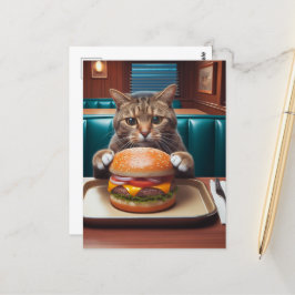 Cartão Postal Bonito gato num jantar com cheeseburger