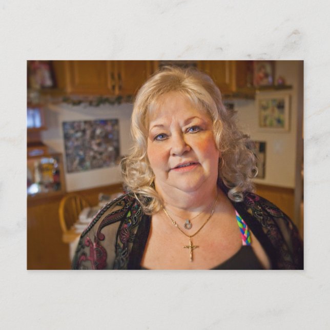 cartão postal bonnie lubera projetado por james lu (Frente)