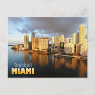 Cartão Postal Brickell Skyline em Miami, Flórida