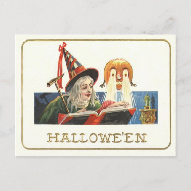 Cartão Postal Bruxa Lendo Abóbora de Jack O Lantern (Frente)
