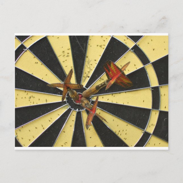 Cartão Postal Bullseye Dart Board (Frente)