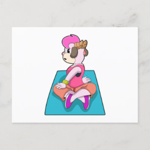 Cartão Postal Cabra em Yoga sobre tapete de Yoga