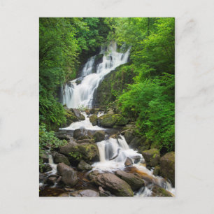 Cartão Postal Cachoeira Torc paisagística, Irlanda
