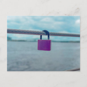Cartão Postal Cadeado de Amor Roxo no Southbank Riverwalk