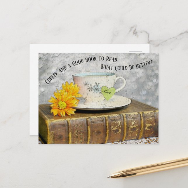 Cartão Postal Café de folga e um bom livro para ler (Frente/Verso In Situ)