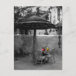 Cartão Postal Café externo com abertura de cores