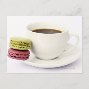 Cartão Postal Café preto em xícara branca com dois franceses