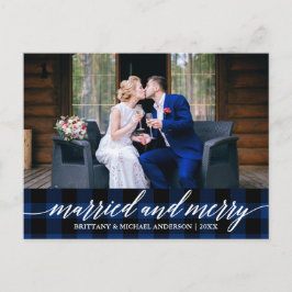 Cartão Postal Caligrafia Xadrez Azul Casada e Casamento Feliz