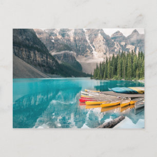 Cartão Postal Canoas no Parque Nacional do Lago Moraine Banff no