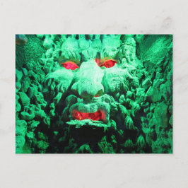 Cartão Postal Cara Assustadora Mascarada na Rocha